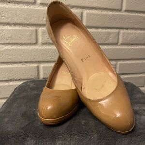 Christian Louboutin Women's Beige Heels